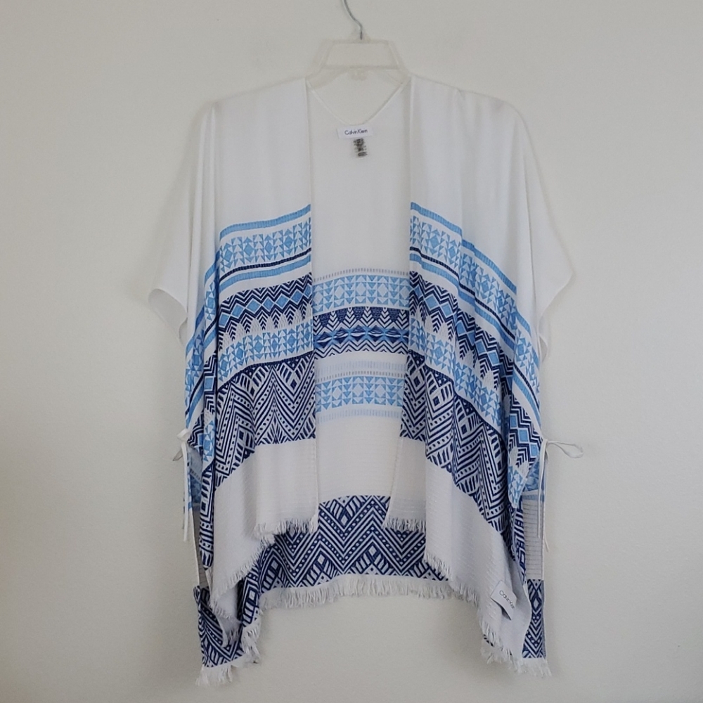 Calvin Klein White & Blue Knit Poncho w/ Fringe One Size